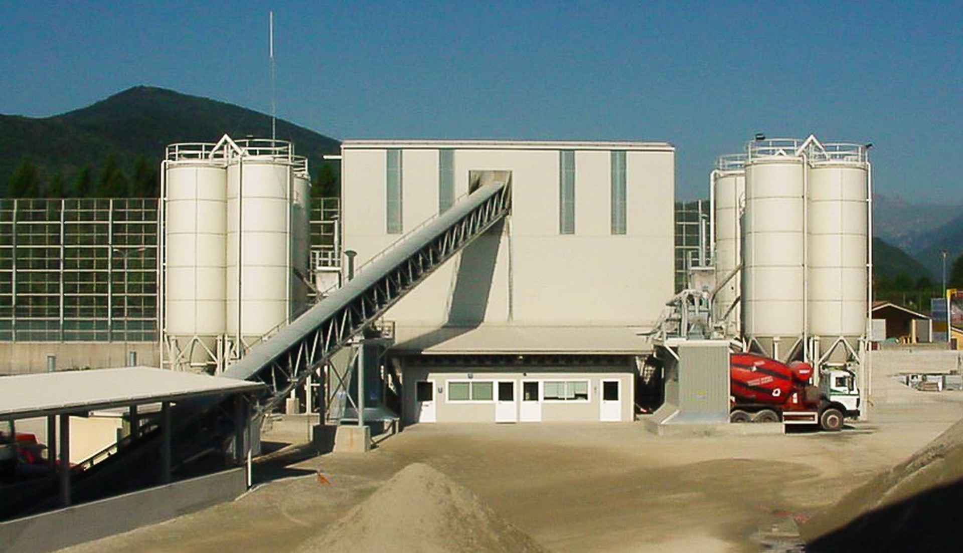L'azienda Tomatis Giacomo Srl L'azienda Tomatis Giacomo Srl